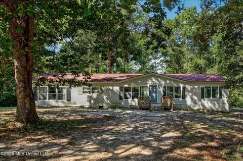 21918 Saucier Fairley Rd, Saucier, MS 39574