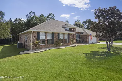 15782 Texas Ave, Gulfport, MS 39503