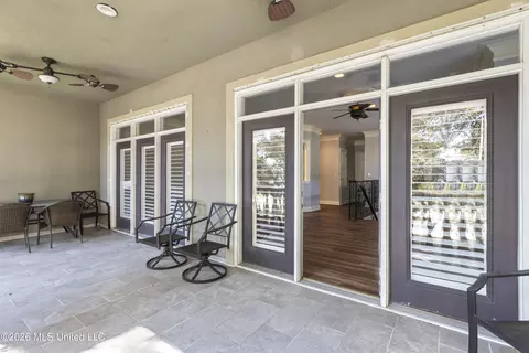 Exterior - 1478 Beach Blvd #A, Biloxi, MS 39530 photo 6 of 14
