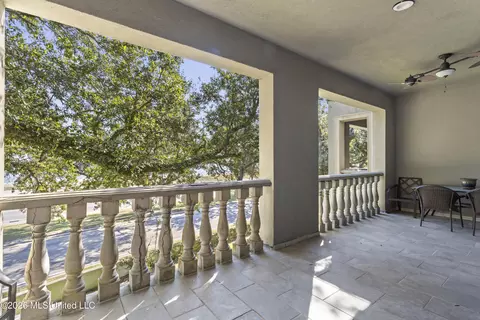 Exterior - 1478 Beach Blvd #A, Biloxi, MS 39530 photo 3 of 14
