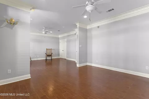 Living - 1478 Beach Blvd #A, Biloxi, MS 39530 photo 9 of 10