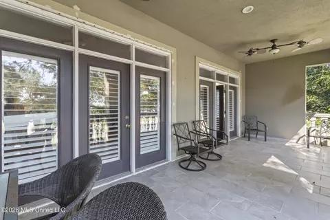 Exterior - 1478 Beach Blvd #A, Biloxi, MS 39530 photo 5 of 14