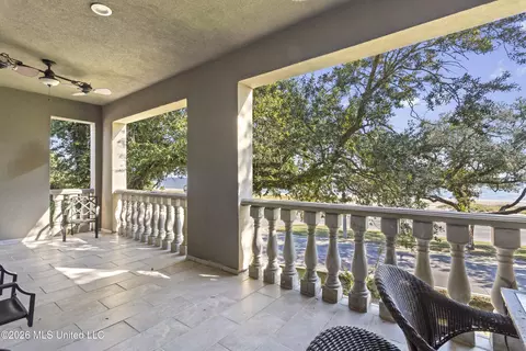 Exterior - 1478 Beach Blvd #A, Biloxi, MS 39530 photo 4 of 14