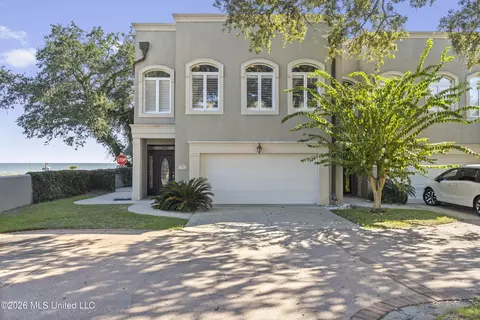 1478 Beach Blvd #A, Biloxi, MS 39530