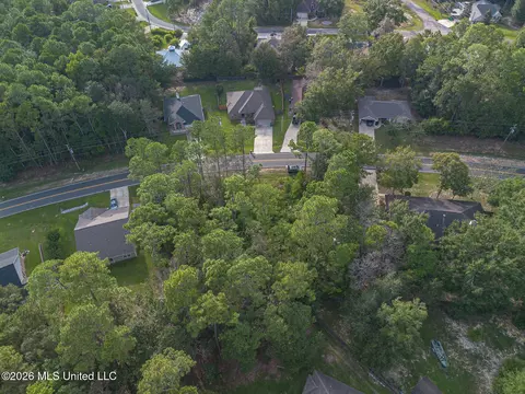84128 Bayou Dr, Diamondhead, MS 39525 photo 5