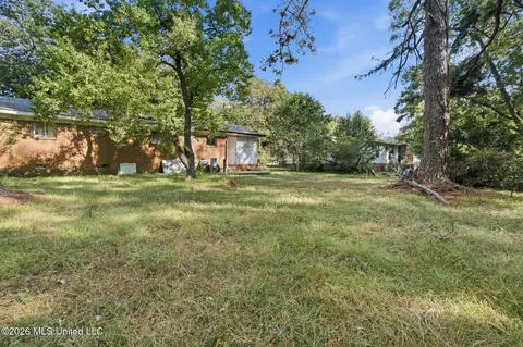 Exterior - 2968 N 5th Ave, Laurel, MS 39440 photo 6 of 6
