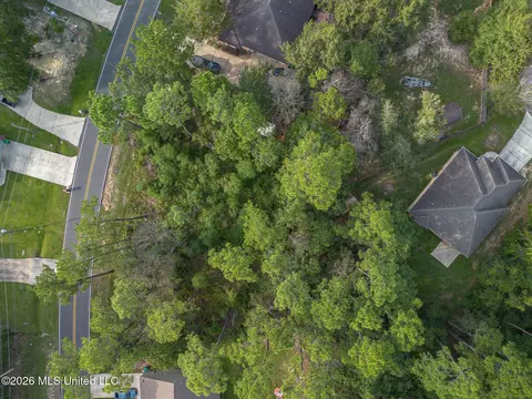 84130 Bayou Dr, Diamondhead, MS 39525 photo 3
