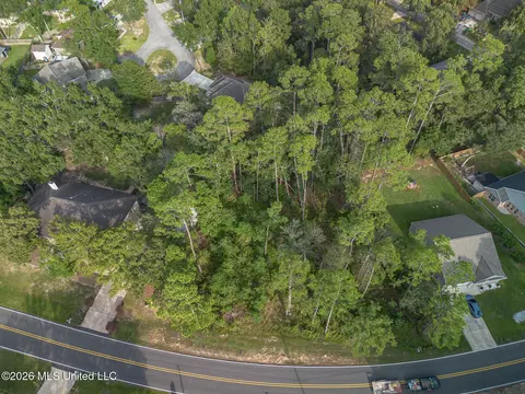 84130 Bayou Dr, Diamondhead, MS 39525 photo 7