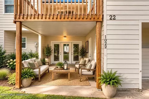 Exterior - 1022 Windrose Dr, Brandon, MS 39047 photo 11 of 15
