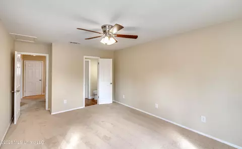 Bedroom - 1022 Windrose Dr, Brandon, MS 39047 photo 12 of 15