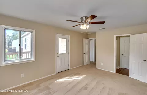 Bedroom - 1022 Windrose Dr, Brandon, MS 39047 photo 13 of 15