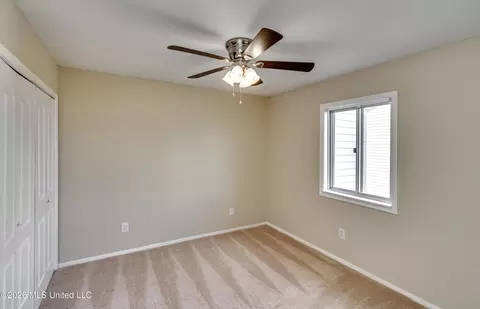 Bedroom - 1022 Windrose Dr, Brandon, MS 39047 photo 2 of 15