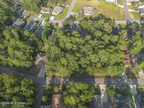 7331 Analii St, Diamondhead, MS 39525 photo 2