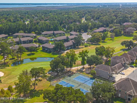 570 Anoai Ct, Diamondhead, MS 39525 photo 22
