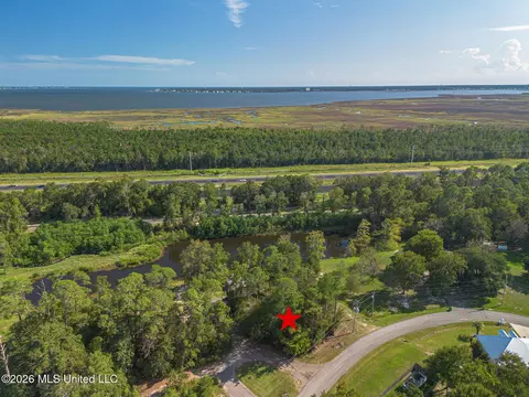 570 Anoai Ct, Diamondhead, MS 39525 photo 7