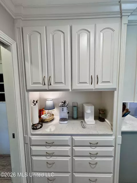 Kitchen - 110 Mcgregor Way, Natchez, MS 39120 photo 11 of 15