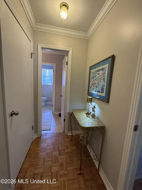 Entry Way - 110 Mcgregor Way, Natchez, MS 39120 photo 2 of 2