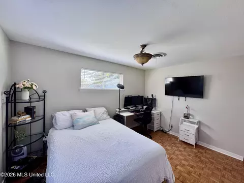 Bedroom - 110 Mcgregor Way, Natchez, MS 39120 photo 8 of 10
