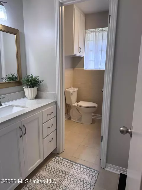 Bath - 110 Mcgregor Way, Natchez, MS 39120 photo 1 of 7
