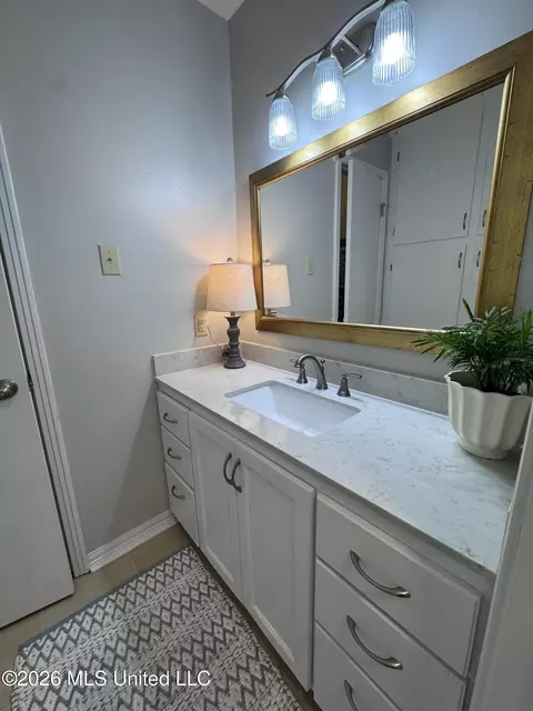 Bath - 110 Mcgregor Way, Natchez, MS 39120 photo 3 of 7