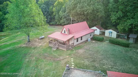 1369 Peavine Rd, Coldwater, MS 38618