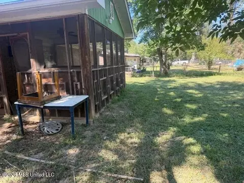 Exterior - 3874 Meadow Ln, Jackson, MS 39212 photo 1 of 1