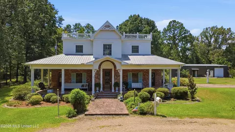 140 Magers Ln, Pelahatchie, MS 39145