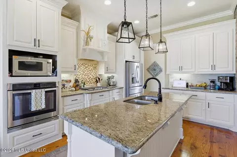 Kitchen - 87 Brisco St, Madison, MS 39110 photo 2 of 2