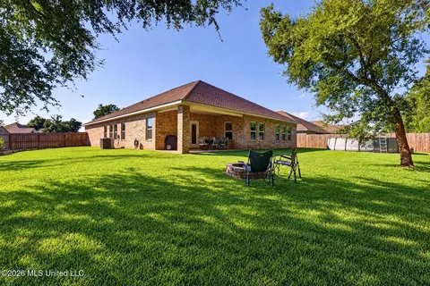 Exterior - 5000 Sand Dollar Dr, Long Beach, MS 39560 photo 2 of 13