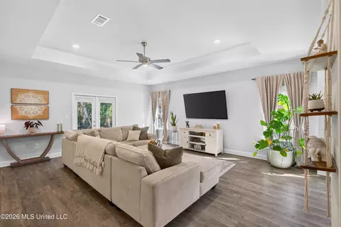 Living - 5000 Sand Dollar Dr, Long Beach, MS 39560 photo 2 of 2