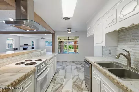 Kitchen - 1302 Sunset Dr, Canton, MS 39046 photo 2 of 2