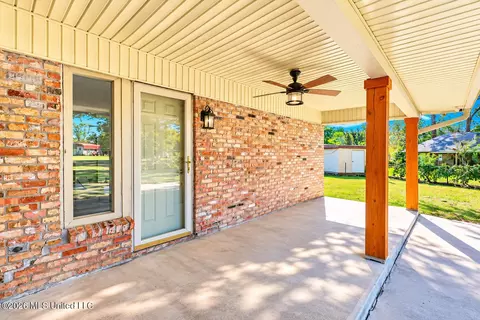 Exterior - 1302 Sunset Dr, Canton, MS 39046 photo 5 of 11