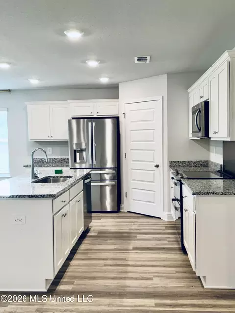 Kitchen - 123 Mill Ct, Lucedale, MS 39452 photo 1 of 3