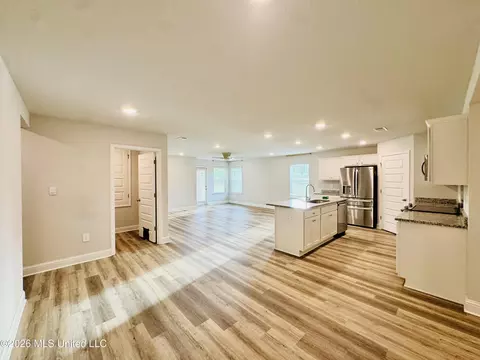 Living - 123 Mill Ct, Lucedale, MS 39452 photo 1 of 2