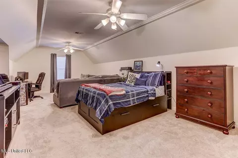 Bedroom - 3914 Saddle Bnd, Olive Branch, MS 38654 photo 7 of 8