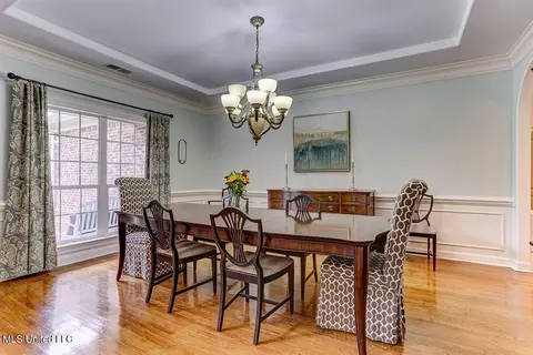 Dining - 3914 Saddle Bnd, Olive Branch, MS 38654 photo 2 of 4