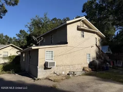 2419 17th Ave #A, Gulfport, MS 39501