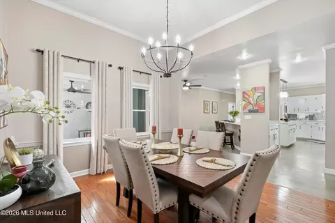 Dining - 109 Northpointe Pkwy, Jackson, MS 39211 photo 1 of 3