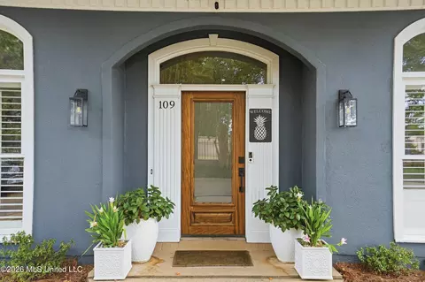 Entry Way - 109 Northpointe Pkwy, Jackson, MS 39211 photo 1 of 2