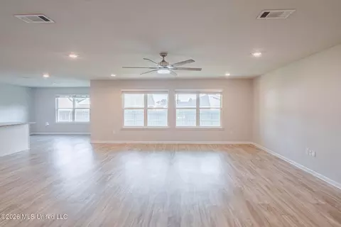Living - 8265 Curry Rd, Biloxi, MS 39532 photo 9 of 10