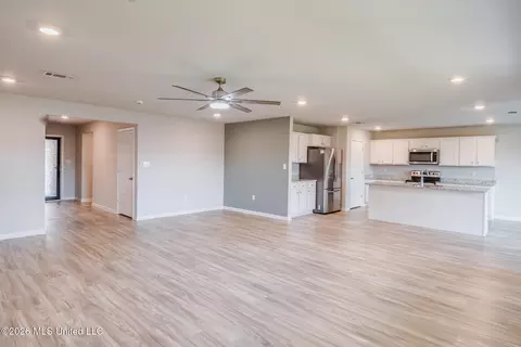 Living - 8265 Curry Rd, Biloxi, MS 39532 photo 5 of 10