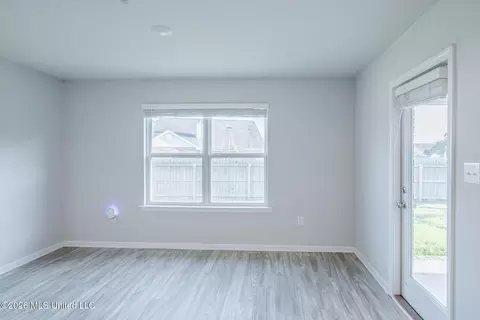 Living - 8265 Curry Rd, Biloxi, MS 39532 photo 3 of 10