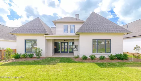 Exterior - 461 Whittington Cir, Madison, MS 39110 photo 5 of 9