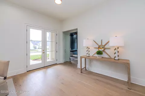 Entry Way - 461 Whittington Cir, Madison, MS 39110 photo 2 of 8