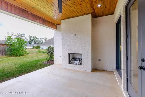 Exterior - 461 Whittington Cir, Madison, MS 39110 photo 9 of 9