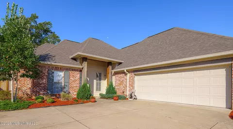 Exterior - 285 Winterfield Ct, Brandon, MS 39042 photo 3 of 6