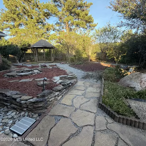 Exterior - 18 Old Bridge Cv, Byram, MS 39272 photo 6 of 11