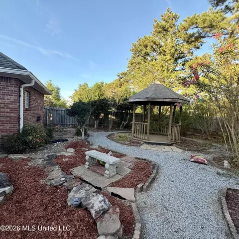 Exterior - 18 Old Bridge Cv, Byram, MS 39272 photo 8 of 11