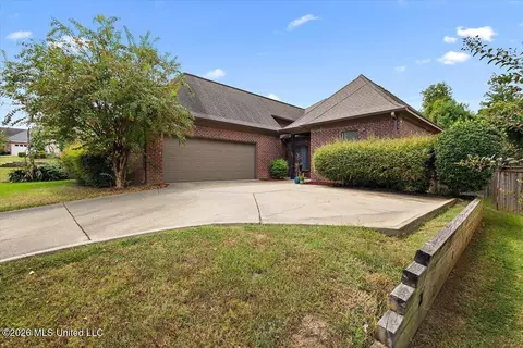 Exterior - 307 Carr Meadow Dr, Ridgeland, MS 39157 photo 3 of 5