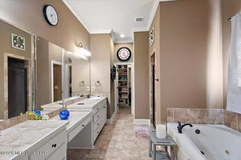 Other - 307 Carr Meadow Dr, Ridgeland, MS 39157 photo 6 of 10